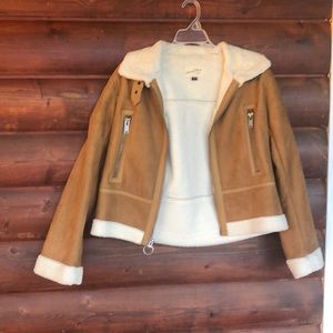 Never worn - super soft and warm coat